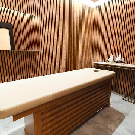 Stillo Business Hotel Aliaga