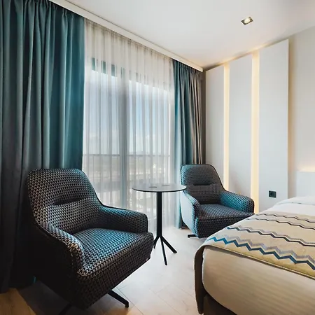 Hotel Stillo Business & *
