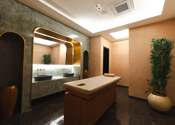 Hotel Stillo Business & *